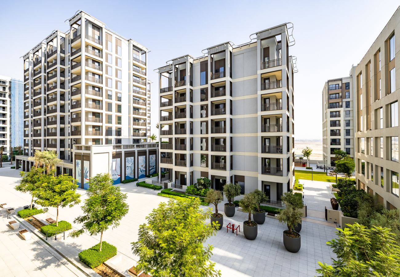 公寓 在 Dubai - Sophisticated 2BDR in Surf At Creek Beach