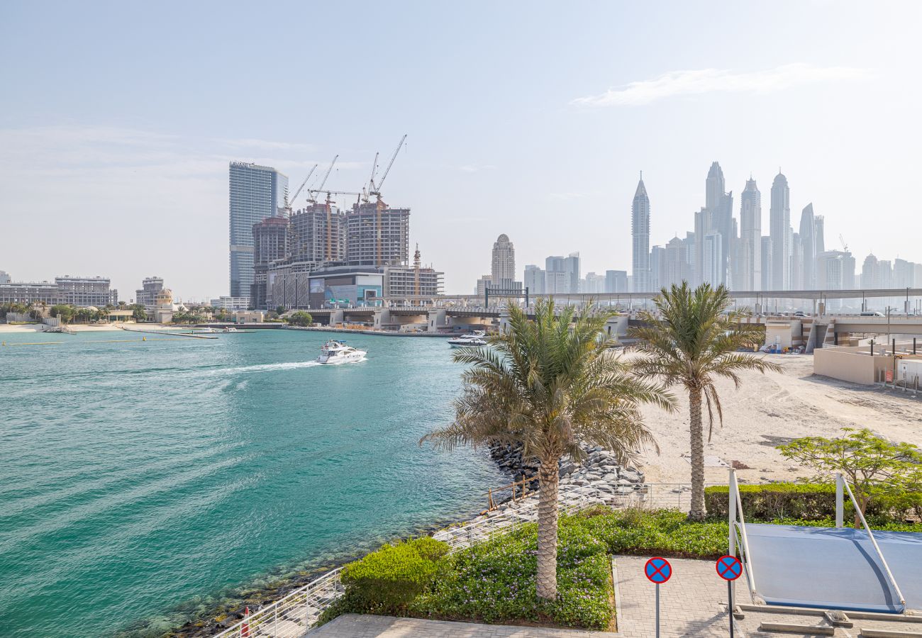 公寓 在 Dubai - 117 / 2BDR + maid room / Sea view /Beach access  