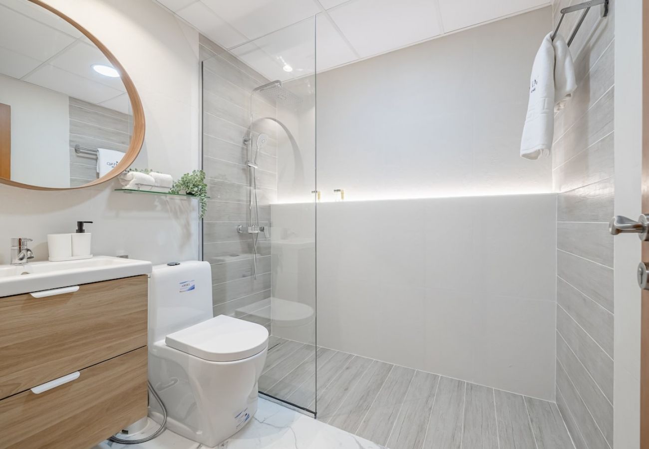 公寓 在 Dubai - 1BDR apartment with Dubai Marina view/close to JBR 