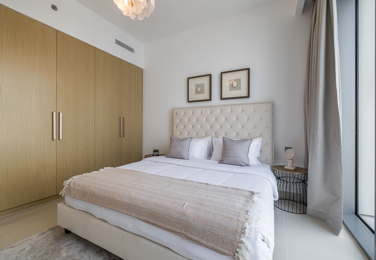 公寓 在 Dubai - Modern Comfort Meets Elegance in Creek Harbour – 1BDR at 17 Icon Bay