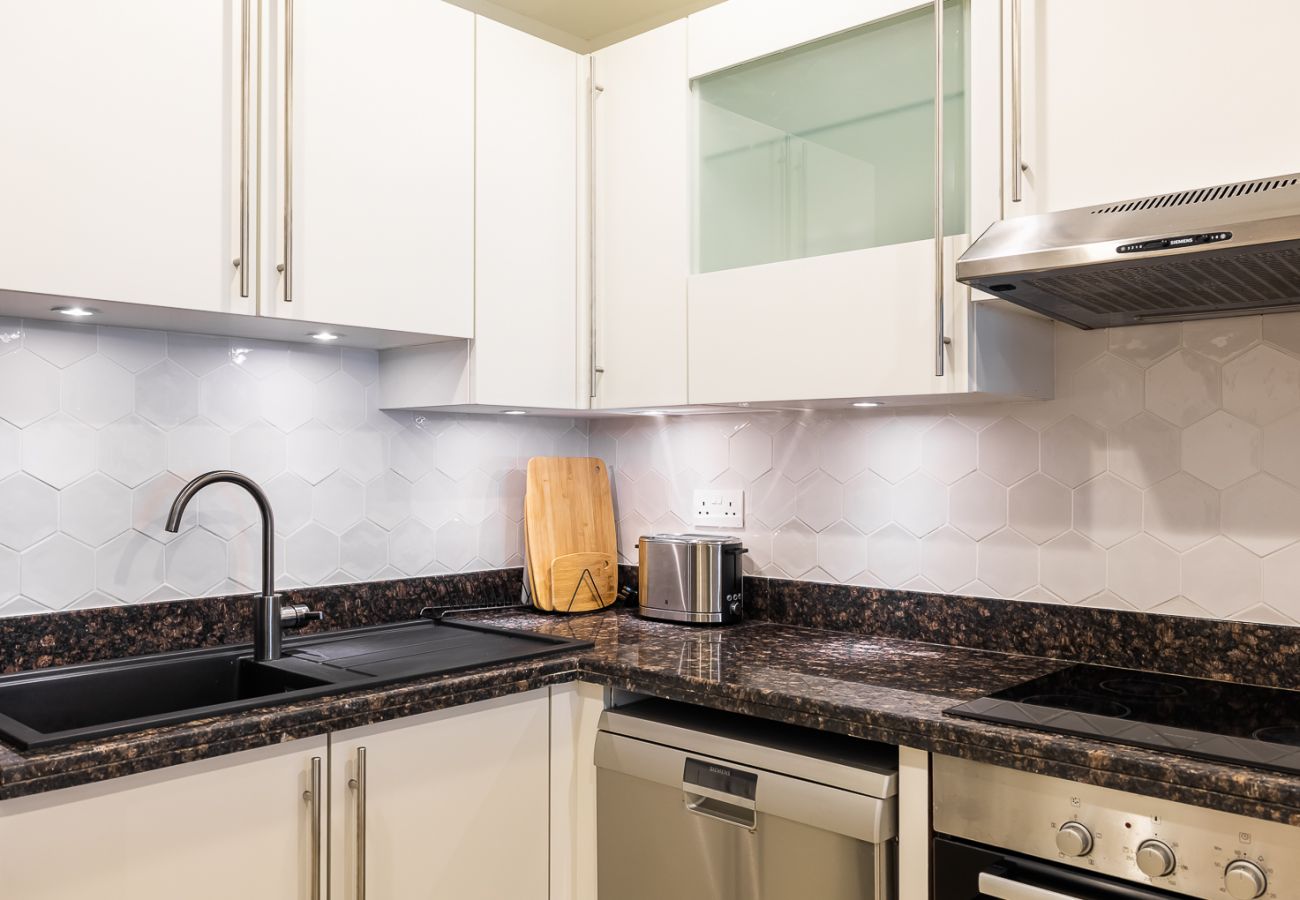 公寓 在 Dubai - Spacious 2-Bedroom Apartment with Balcony on The Palm – Golden Mile 509 