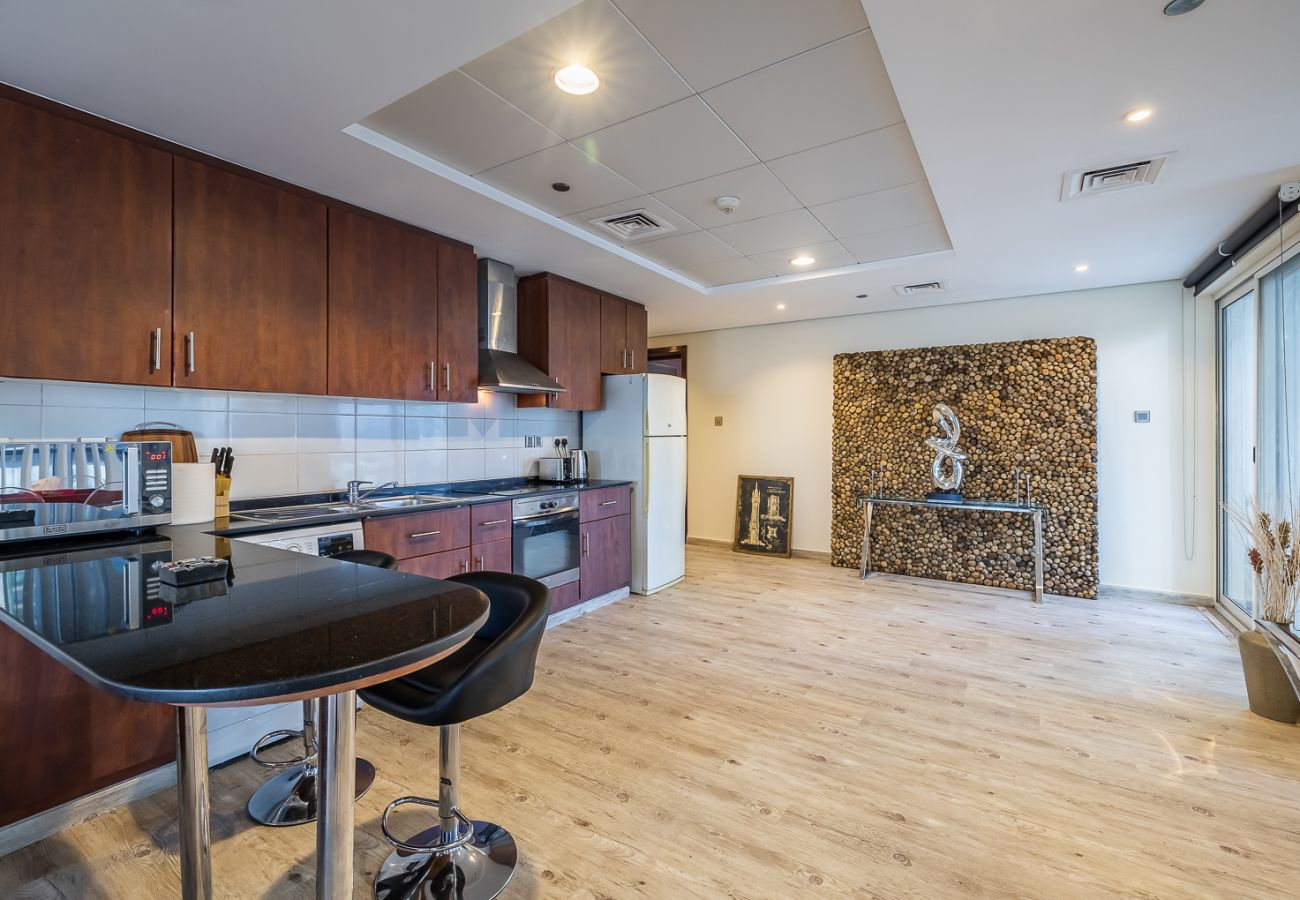 公寓 在 Dubai - Stylish 1-Bedroom Apartment with Lake Views in JLT – Lake View Tower