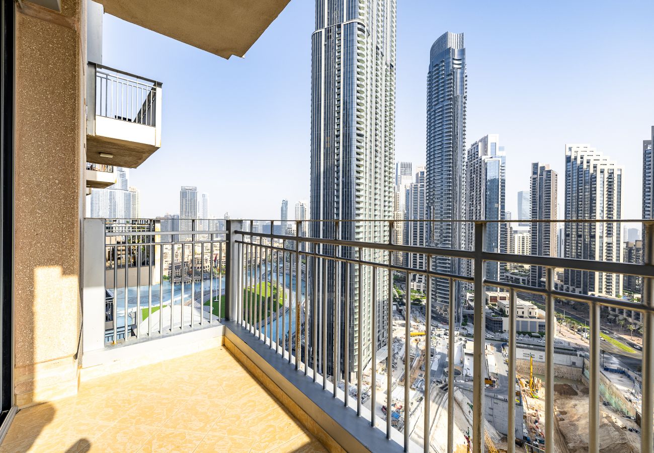 公寓 在 Dubai - Spacious 3-Bedroom Apartment with Stunning Downtown City Views