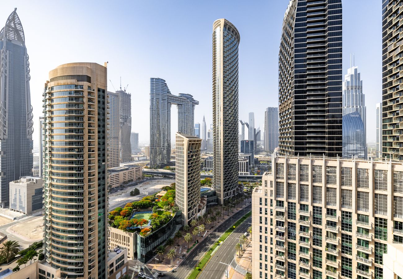公寓 在 Dubai - Spacious 3-Bedroom Apartment with Stunning Downtown City Views