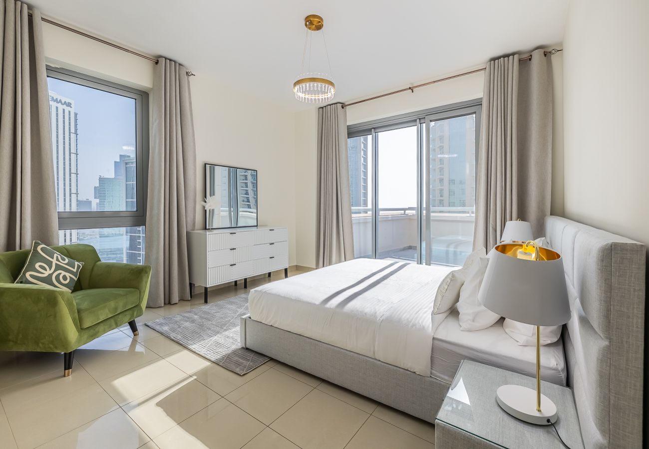 公寓 在 Dubai - Spacious 3-Bedroom Apartment with Stunning Downtown City Views