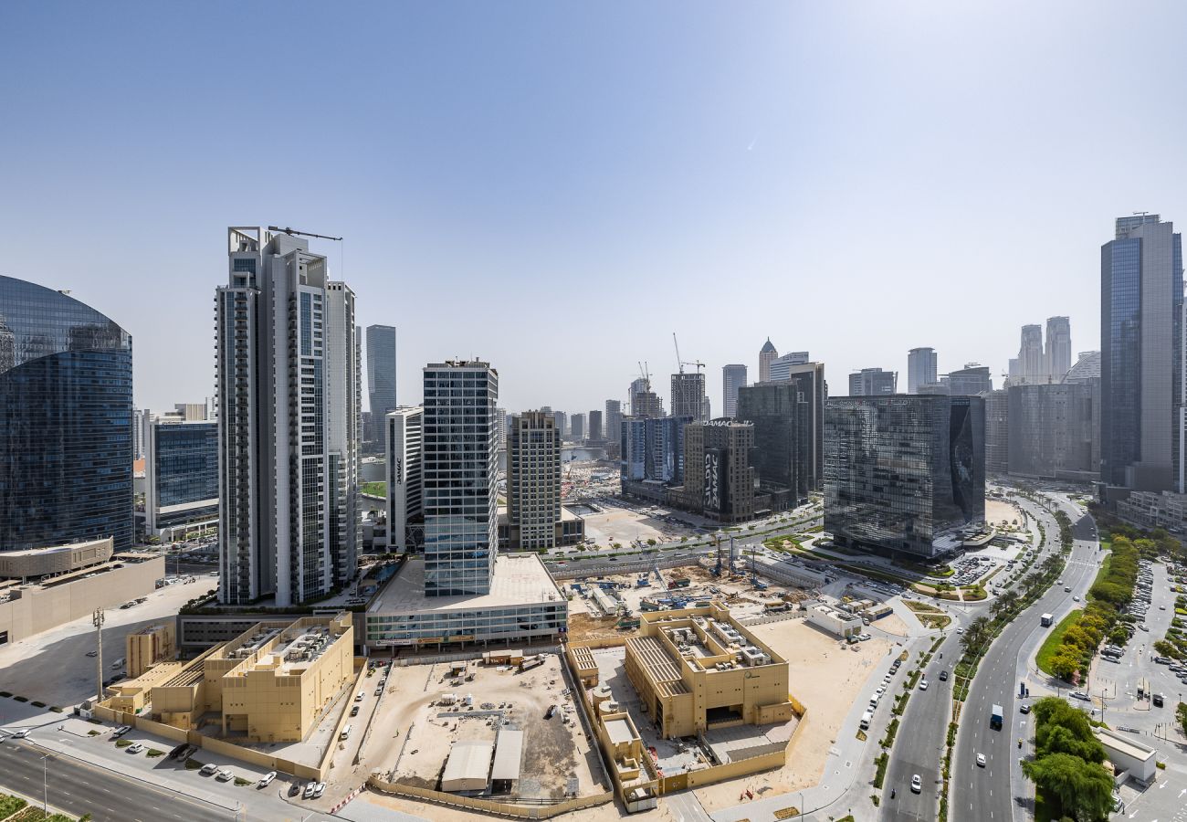 公寓 在 Dubai - Studio Next to Burj Khalifa / Large Balcony With City View