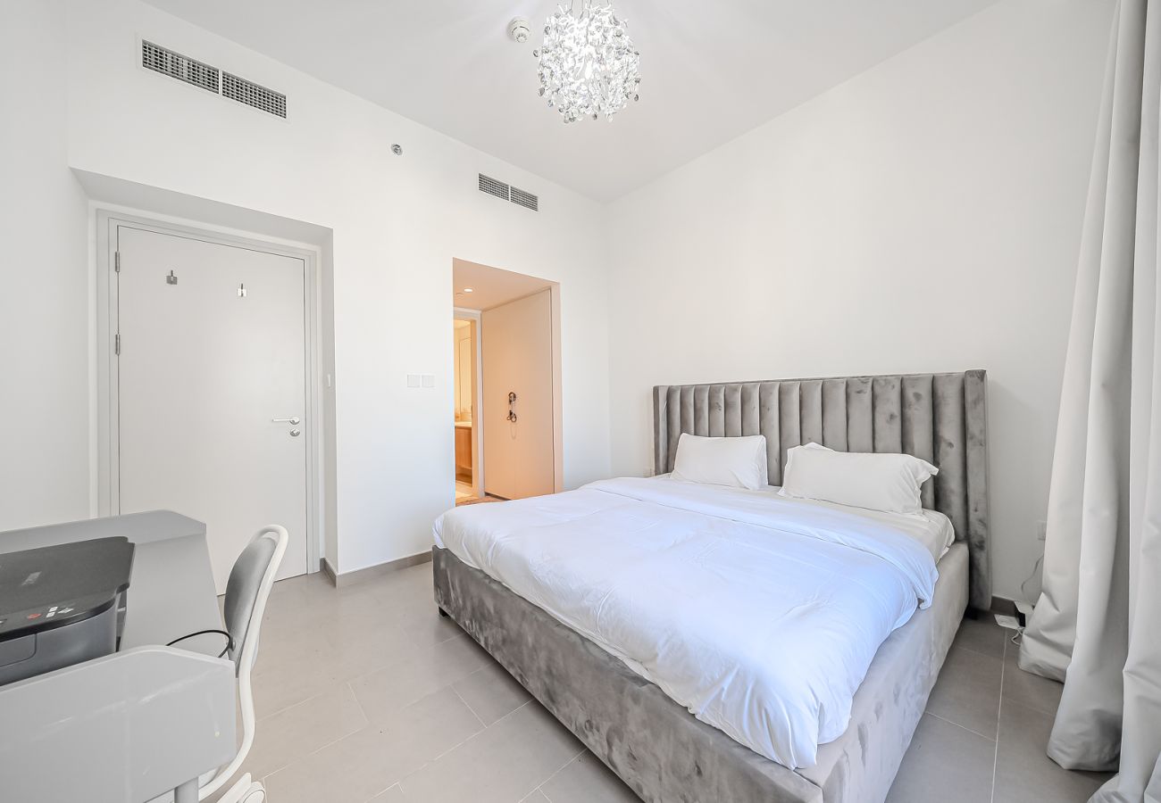 公寓 在 Dubai - Charming 2-Bedroom Apartment in Dubai Hills with Stunning City Views