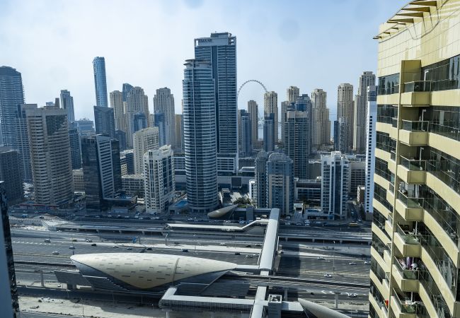 公寓 在 Dubai - Close to metro | Bills included | Water and City View