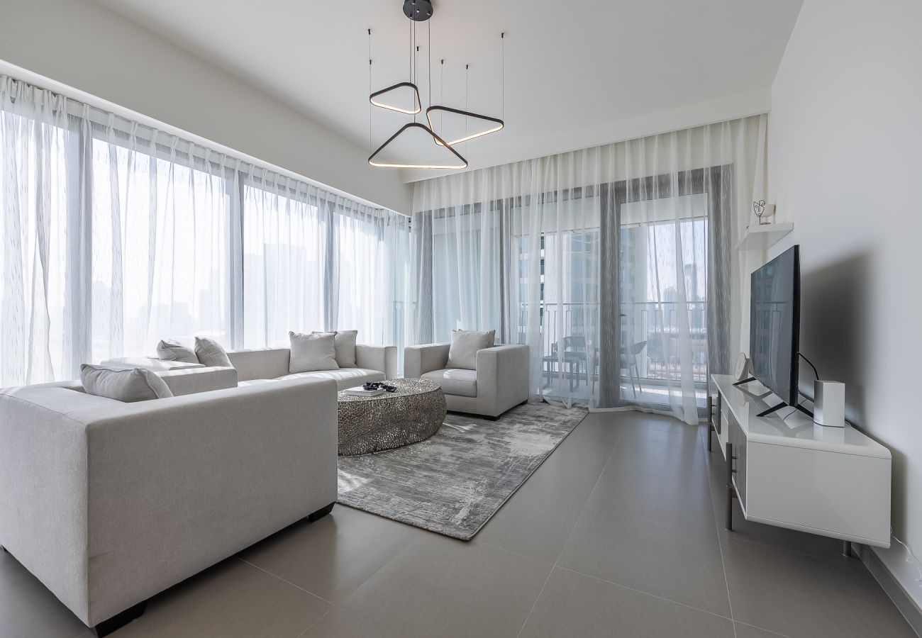 公寓 在 Dubai - 3BDR Apartment +  maid room I Burj Khalifa view I Downtown