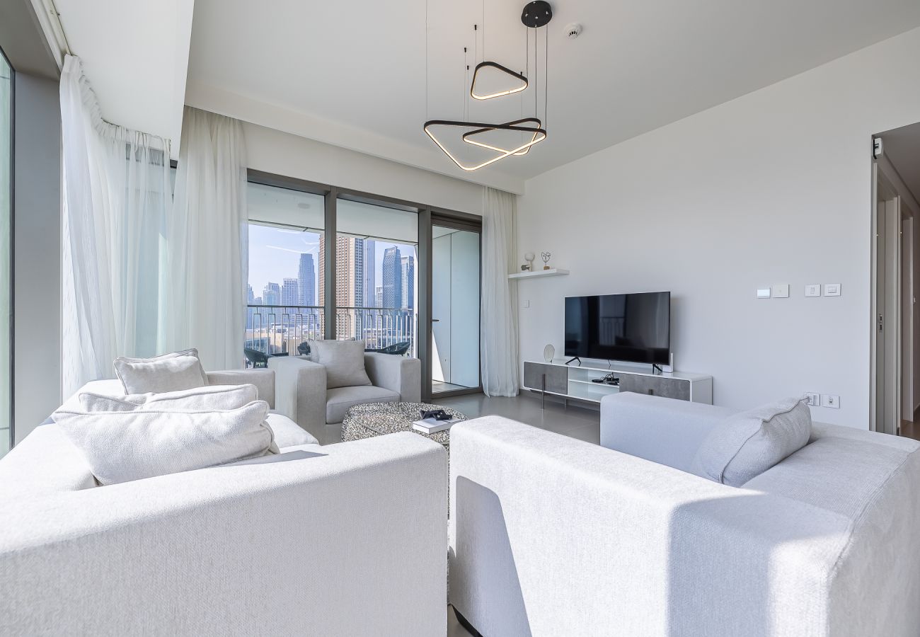 公寓 在 Dubai - 3BDR Apartment +  maid room I Burj Khalifa view I Downtown