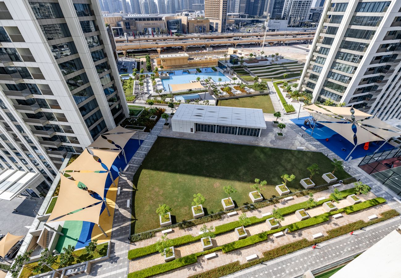 公寓 在 Dubai - 3BDR Apartment +  maid room I Burj Khalifa view I Downtown