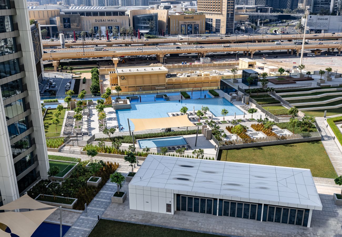 公寓 在 Dubai - 3BDR Apartment +  maid room I Burj Khalifa view I Downtown