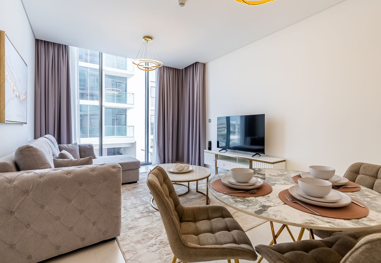 公寓 在 Dubai - Modern 1-Bedroom Apartment with Lagoon & Burj Khalifa Views | District One, MBR City