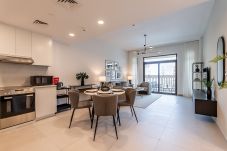 公寓 在 Dubai - Spacious 1- Bedroom apartment in...
