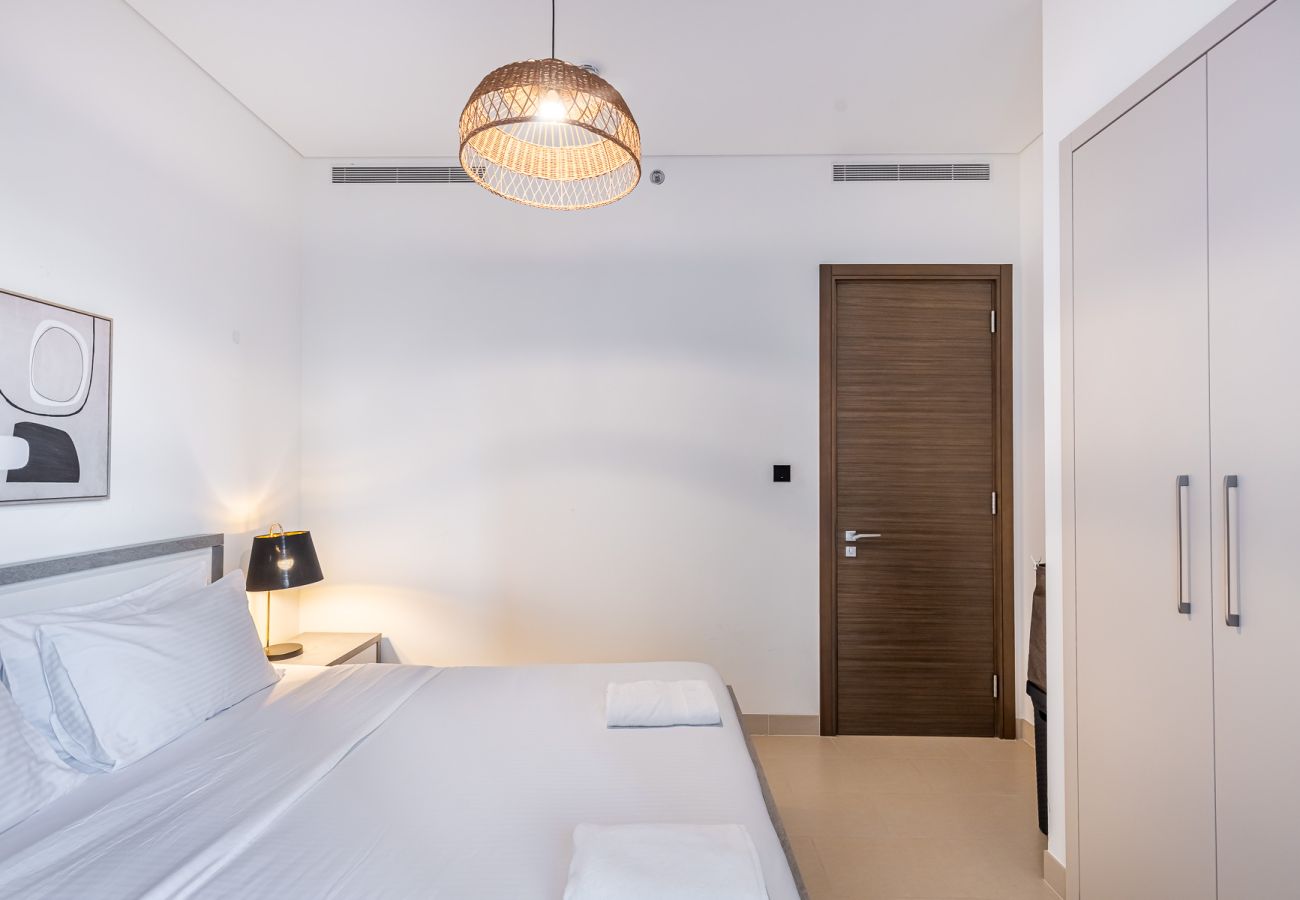 公寓 在 Dubai - Modern 1BDR Apartment in Creek Vistas / Close to Downtown 