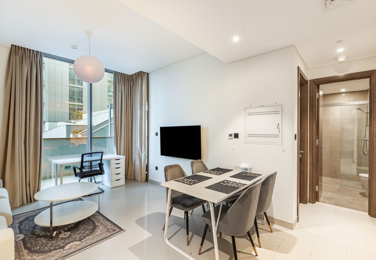 公寓 在 Dubai - Modern 1BDR Apartment in Creek Vistas / Close to Downtown 