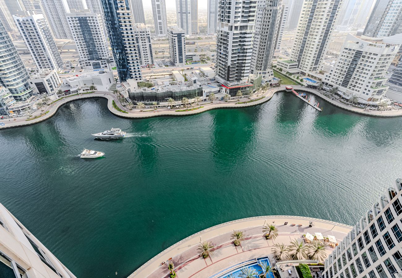 公寓 在 Dubai - Newly renovated 1 BDR apartment in Dubai Marina