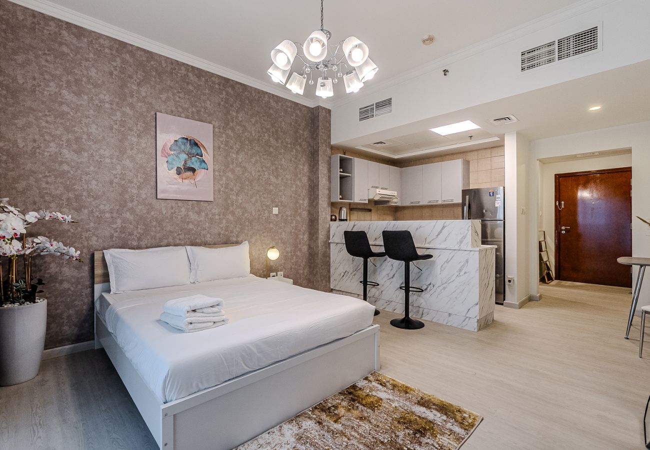 公寓 在 Dubai - Stylish Studio apartment in Downtown Dubai I Burj Al Nujoom