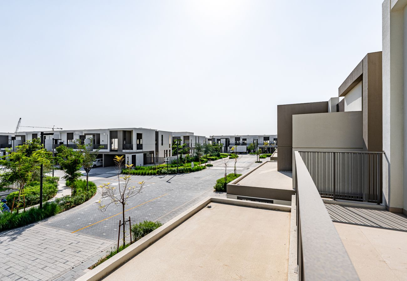 Townhouse 在 Dubai - Modern Townhouse in Tilal Al Ghaf – Aura Gardens