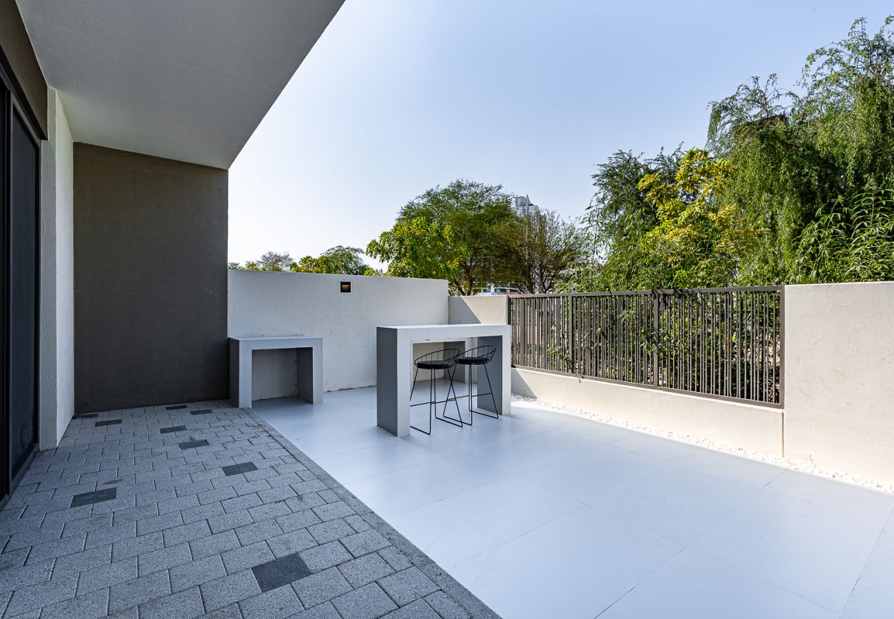 Townhouse 在 Dubai - Modern Townhouse in Tilal Al Ghaf – Aura Gardens