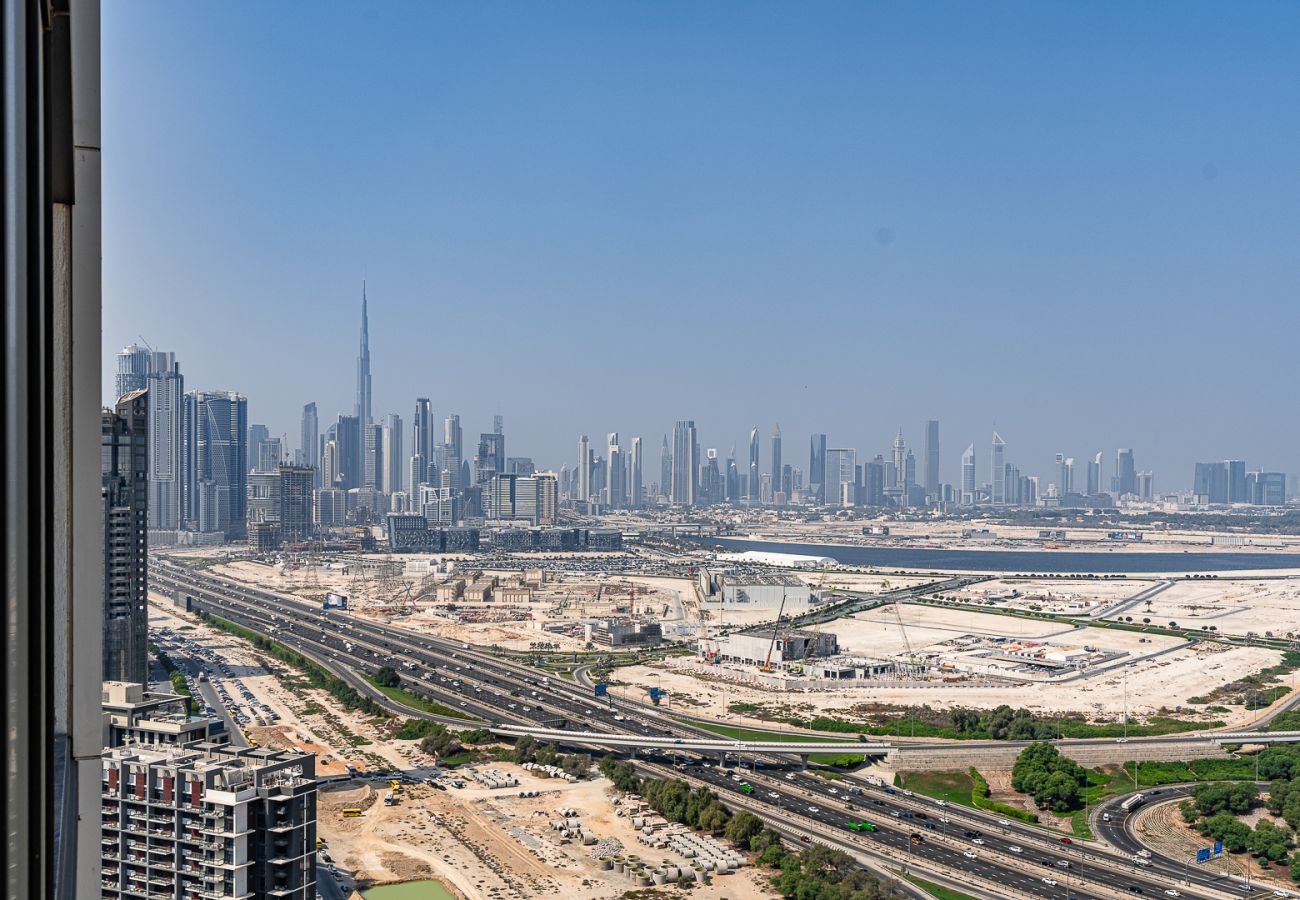 公寓 在 Dubai - Elegant 2-Bedroom Apartment with Stunning City and Water Views