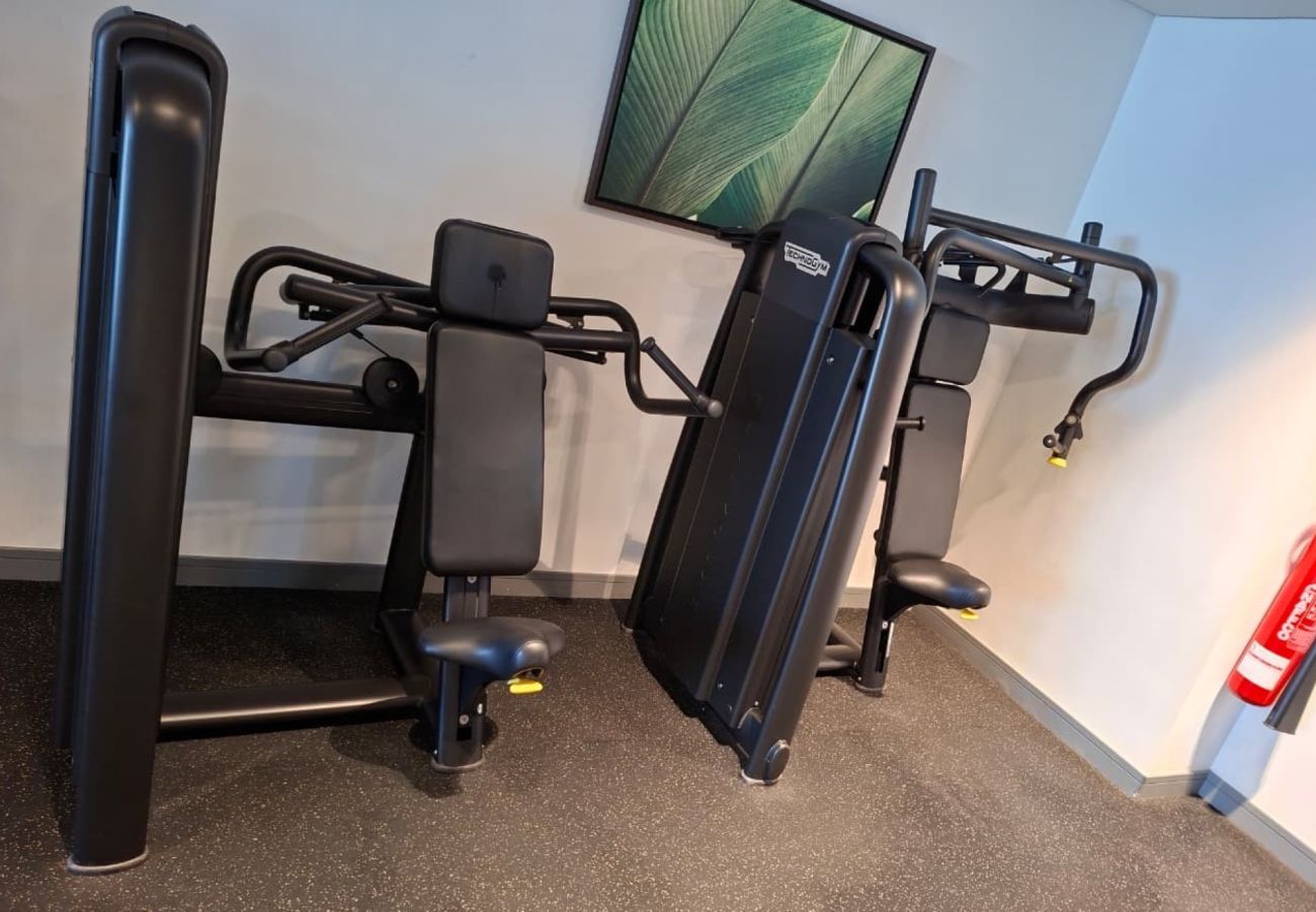 公寓 在 Dubai - Modern & Spacious 1-Bedroom Apartment in Boulevard Point I Downtown Dubai