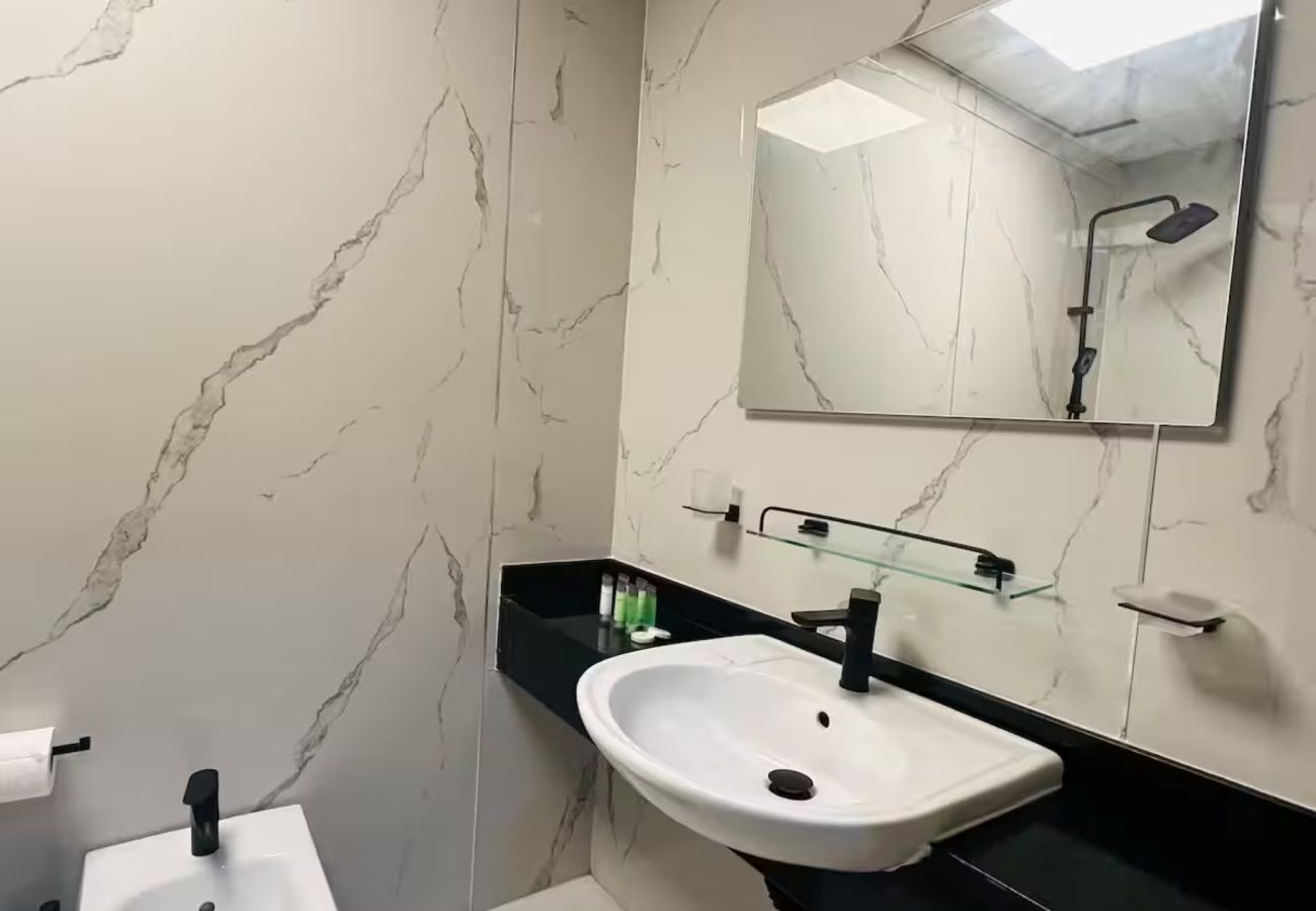 公寓 在 Dubai - Elegant 1 bedroom apartment I Dubai Marina